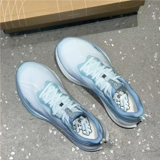 李宁女子2025秋季轻量回弹缓震训练跑鞋跑步鞋运动鞋ARPV006-28 商品图2