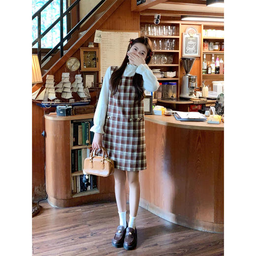 【169元任选2件】现货！红咖格子背心裙 商品图3