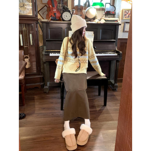 【149元任选2件】现货！黄色圆领咖蓝毛衣 商品图2