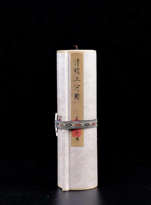 艺术喷绘：《清明上河图》卷轴，盒装，绢本，22cm*558cm，艺术微喷+手工装裱，定价1680，售价369元。 商品图6