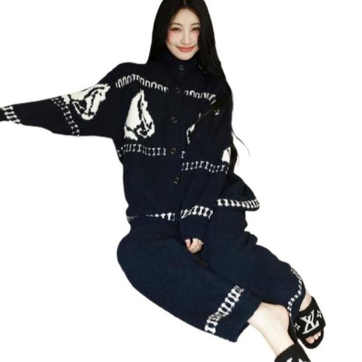 超季款【马年限定】2026秋冬新款马年高级感半边绒开衫睡衣女藏青色显白家居服套装可外穿 商品图4