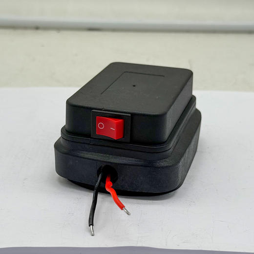 【货号08110】带开关牧田款18V21V24锂电池取电器电池放电口输出两插脚带线适配器转换器 商品图8