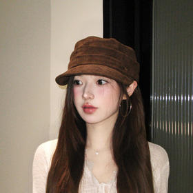 【日系复古平顶帽】氛围感拉满，帽型挺括显脸小，精妙别致的裁剪，柔软亲肤面料，可盐可甜，女款做旧英伦风报童帽小众百搭秋冬贝雷帽QQ