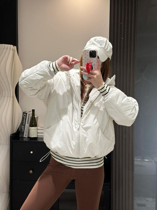 原❗️𝐥𝐮🍋大爆款‼️𝐖𝐚𝐭𝐞𝐫 𝐫𝐞𝐬𝐢𝐬𝐭𝐚𝐧𝐭泡芙连帽棉服来啦 商品图9