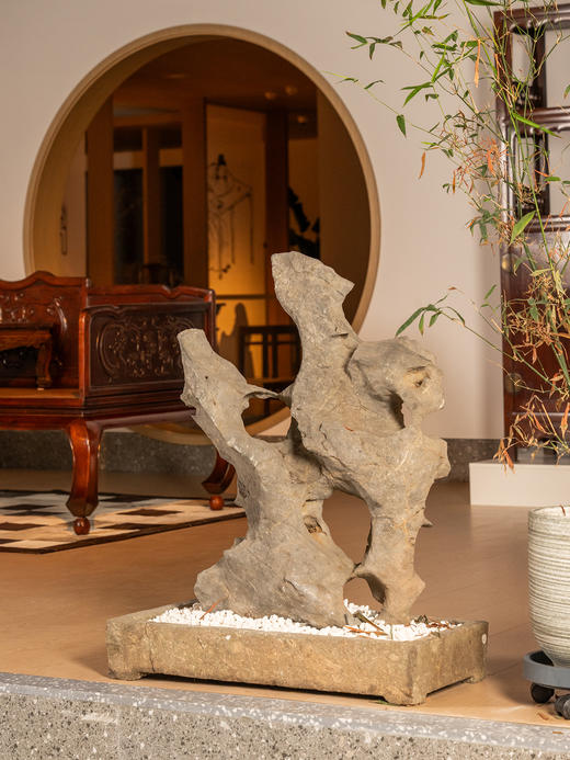 清	太湖石园林赏石（方形石盆） 商品图2