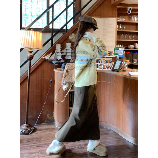 【149元任选2件】现货！黄色圆领咖蓝毛衣 商品图4