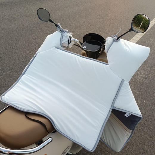 【软和可爱又温暖❗️不惧风雨不怕寒】亮面新款加大加厚挡风被电动摩托车挡风被冬季加厚保暖防水御寒被。hb 商品图3