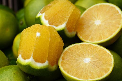 【云南冰糖橙】皮‎薄多汁，纯甜‎无​酸‎，果​肉鲜嫩，不‎打‎腊‎，不​催‎黄，不‎打​甜蜜素-CC 商品图5