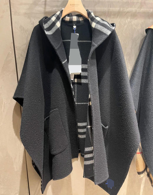 1025-3 百分百纯羊绒 张婧仪 BB 秀款 超大篇幅 披肩斗篷 商品图4