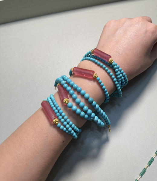 高瓷美松+粉色老琉璃
直径5.5mm  长度53mm 可项链 可绕手腕3圈 商品图3