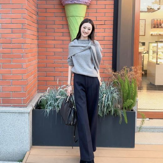 火桐hooton 皇家入门级 康赛妮花纱山羊绒圆领套头衫+三角巾 商品图1