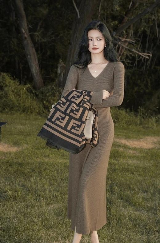 羊毛羊绒针织连衣裙 C12TJ-99978 商品图2