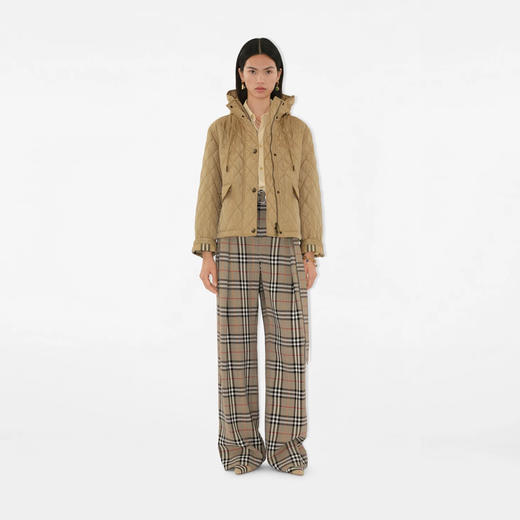 BURBERRY 巴宝莉 女士马术骑士徽标标签短款绗缝尼龙连帽夹克棉服 卡其色 8113116 B8626 商品图5