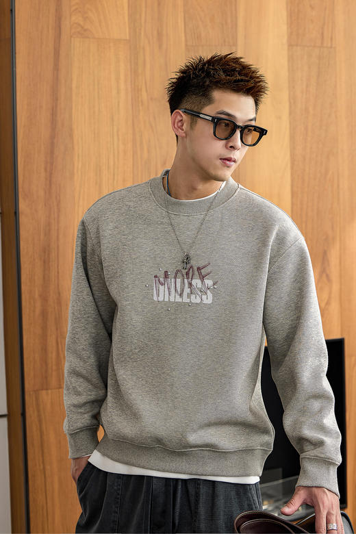 徐太浪【痞帅设计 字母涂鸦】加绒套头卫衣男秋季休闲内搭打底衫上衣 商品图4