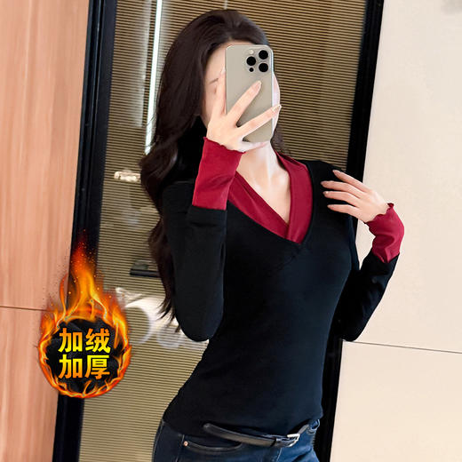 KQL359H8360 2025加厚磨毛拼接新款长袖V领气质上衣洋气t恤女修身打底衫 商品图2