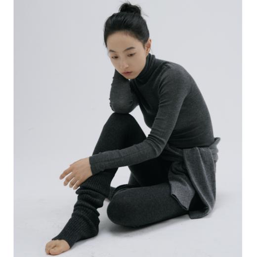 25AW 羊绒过膝袜套 商品图3