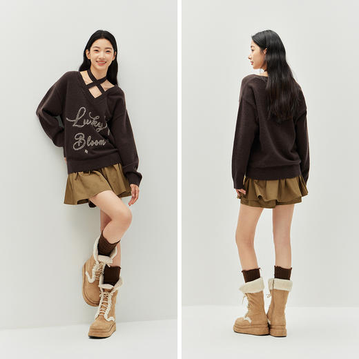 森马毛衣女冬季V领挂脖宽松刺绣蝴蝶结2025新款盐甜系设计感上衣 商品图4