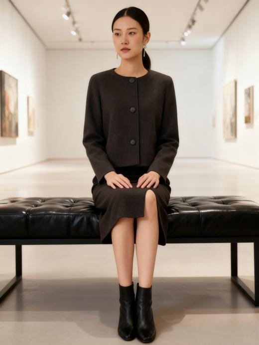 插肩袖简约圆领短款外套 商品图1