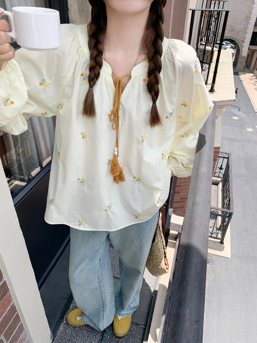 【149元任选2件】现货！系带领泡泡袖衬衫 商品图6