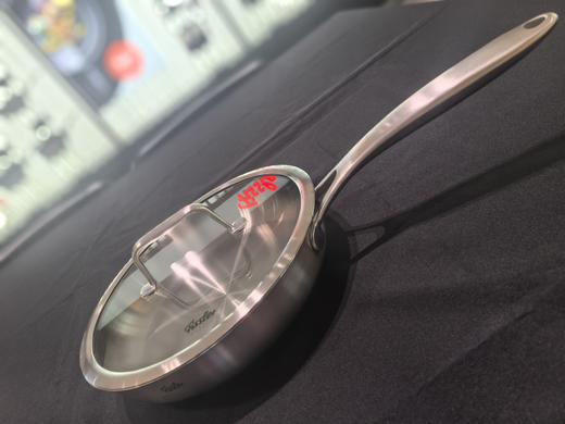 【春上新】10楼菲仕乐   24㎝布达佩斯平底单柄煎锅  吊牌价1180元   活动价 399元 商品图5