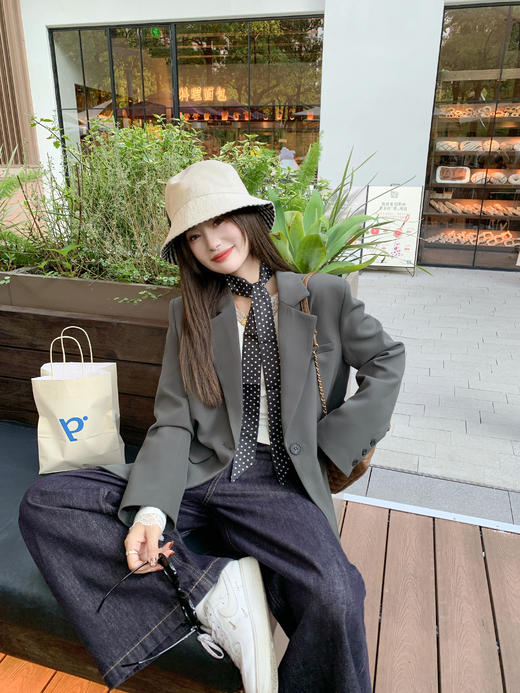 <曾小咸推荐>现货秒杀！成本巨贵，拍下包赚！灰色西装外套 日常299.99 立减150 秒杀149.99！ 商品图14