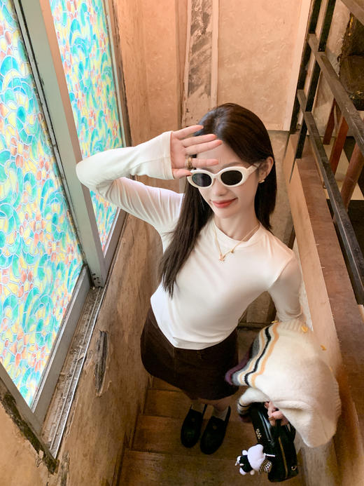 【169元任选2件】现货！杏色下摆撞色条纹系扣毛衣 商品图7