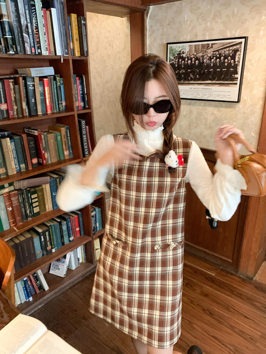【169元任选2件】现货！红咖格子背心裙 商品图11
