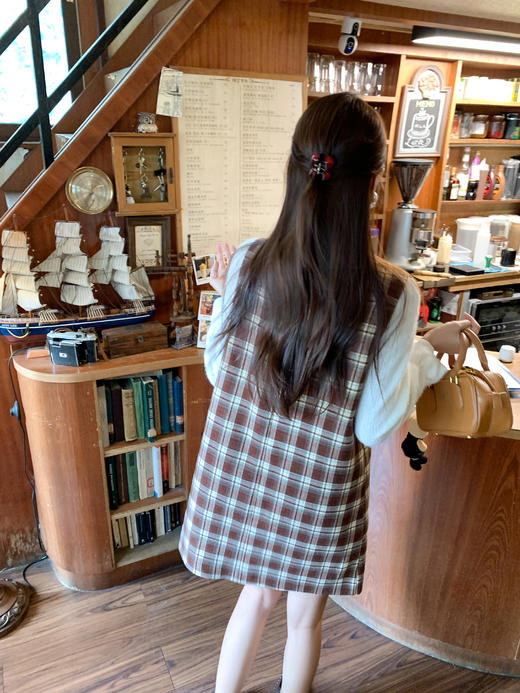 【169元任选2件】现货！红咖格子背心裙 商品图8