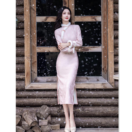 GX时尚改良新中式长款毛领年轻少女款旗袍2025秋冬款日常旗袍 商品图3