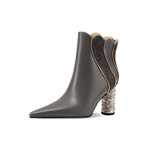 【预售7天】设计师款头层牛皮粗跟短靴女气质时尚拼接高跟靴CX&A2605-1 商品图5