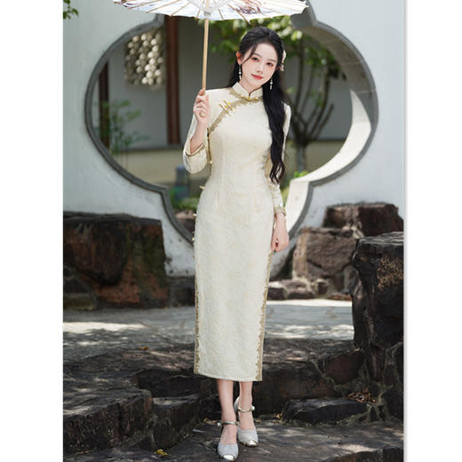 GX复古国风年轻款长款花边旗袍2025秋冬新款时尚素雅日常修身旗袍裙 商品图3