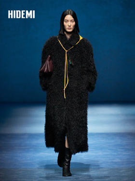 HIDEMI 大秀款进口环保卷毛长毛翻领廓形肩复古感加厚款大衣