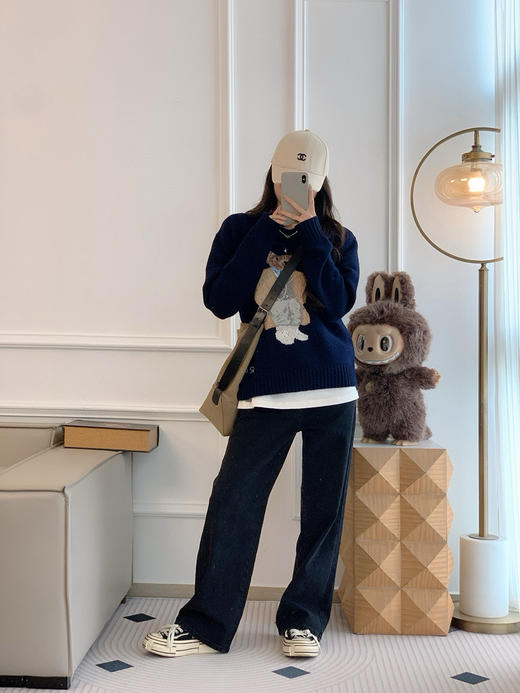 1027-4 亲戚工厂一手渠道货 小马秋冬新款 小熊提花 羊毛羊绒重磅针织套头衫 商品图2