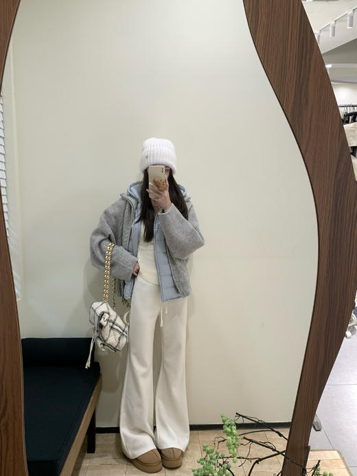 Read Nameless /Baby蓝羽绒马甲+秋冬柔柔裤 白色喇叭 2025/10/27 商品图5