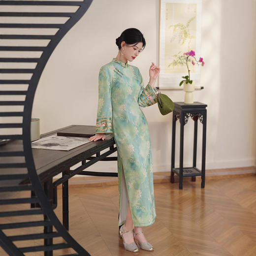 GX苏杭秋冬新款芊竹绒长款倒大袖旗袍2025年轻少女款日常宽松版旗袍 商品图2