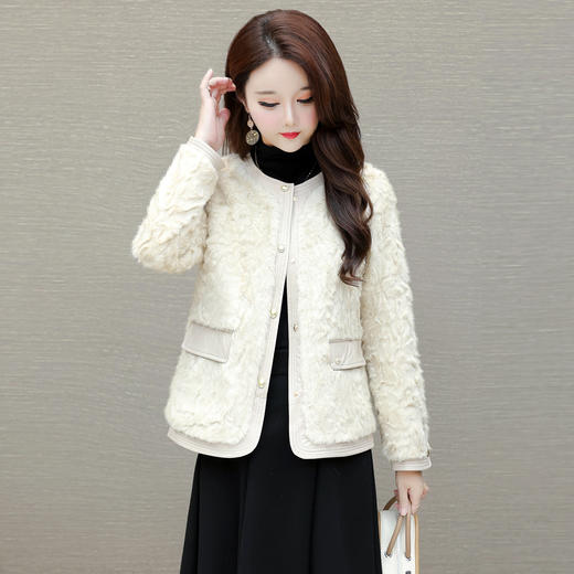 QYM 5281AS9015时尚皮毛一体外套单排扣休闲保暖毛绒外套 商品图2