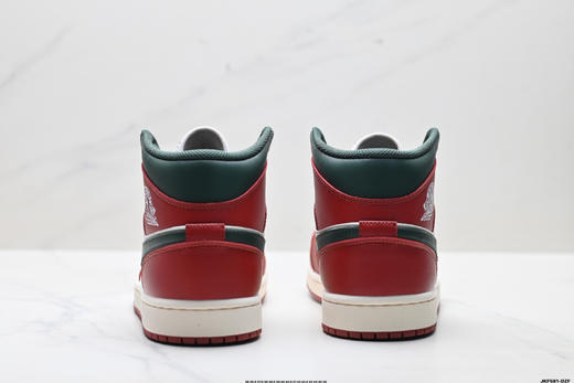 耐克乔丹Air Jordan 1 Retro Mid中帮复古球鞋DQ8426-105男女鞋 商品图5