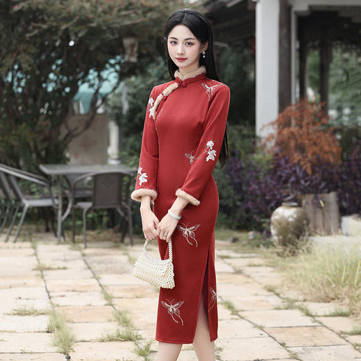 WZY9488 加绒加厚冬装国风新中式长款长袖旗袍改良年轻款女复古秋冬季 商品图3