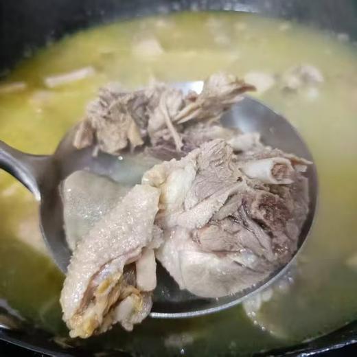 周四取货：【老鹅煲】一袋3.5斤左右，两种汤底可选择，肉香汤美味。 商品图1