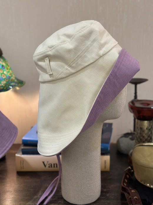 CHAMBARET 帽子（双面可用) - 双面白色/紫色拼浅米 商品图1