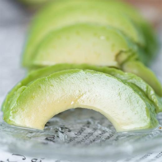 国产哈斯牛油果| 露天自然生长，表皮会有晒伤，干疤，擦伤，介意慎拍！后熟型水果，回家需要催熟食用，成熟后口感绵密顺滑，不要放的过熟，过熟会有轻微黑丝⭐️顺丰快递 商品图3