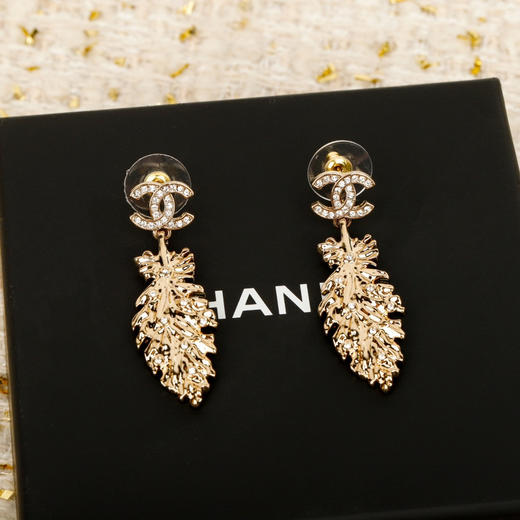 小香羽毛耳环 商品图2