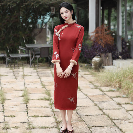 WZY9488 加绒加厚冬装国风新中式长款长袖旗袍改良年轻款女复古秋冬季 商品图0
