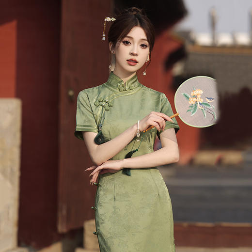 SC19522 国风中式长款改良旗袍2025新款年轻款女民国复古修身短袖平时可穿 商品图3