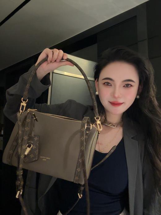 驴家新款Express小号手袋 最新163变码芯片 商品图10