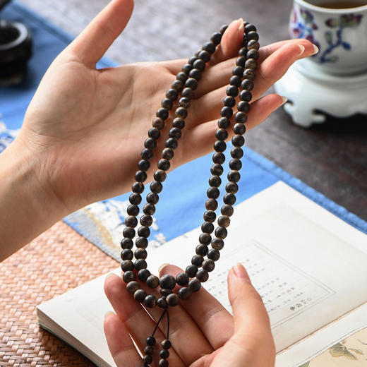 天然文莱黑棋沉香佛珠 沉水级 7.5mm*108颗 26.6克 SP9919 商品图0