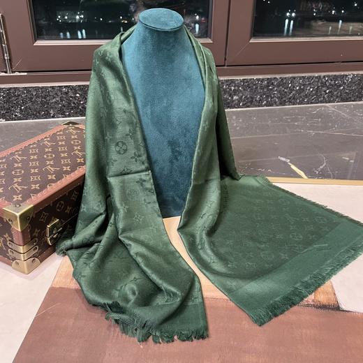 驴家Monogram绿色丝巾围巾披肩 商品图13
