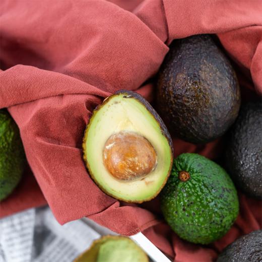 国产哈斯牛油果| 露天自然生长，表皮会有晒伤，干疤，擦伤，介意慎拍！后熟型水果，回家需要催熟食用，成熟后口感绵密顺滑，不要放的过熟，过熟会有轻微黑丝⭐️顺丰快递 商品图4