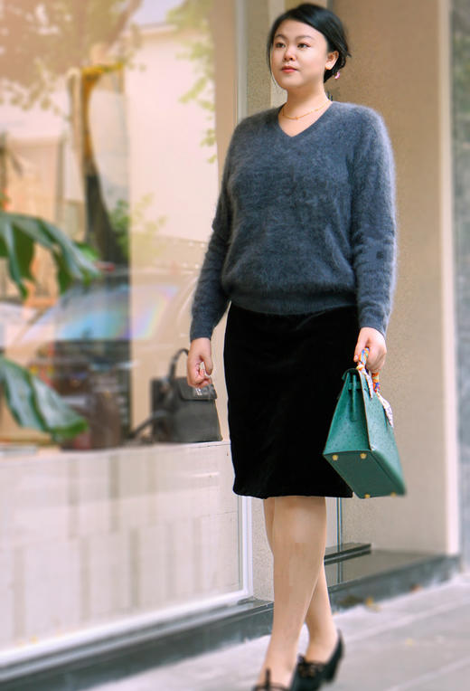 【爆单！15天内发完】红莲 拉绒羊绒衫套头衫 圆领/V领 230g/件 商品图5