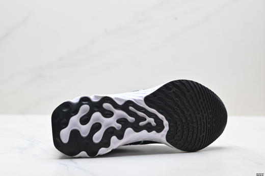 耐克NIKE ZOOMX INVINCIBLE RUN FK轻便透气低帮休闲运动跑步鞋CT2228-400男女鞋 商品图8